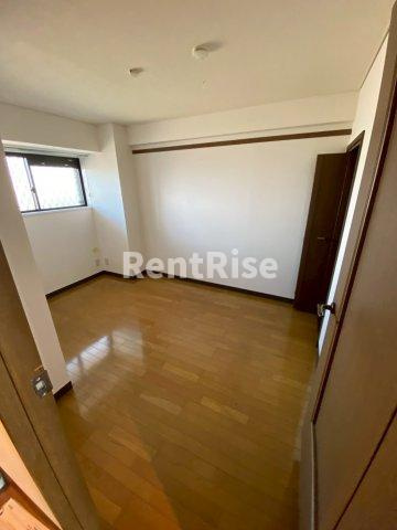 グランプラス西島の居間・リビング