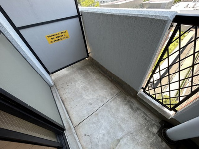 【バルコニー】 | シヨン北九大前