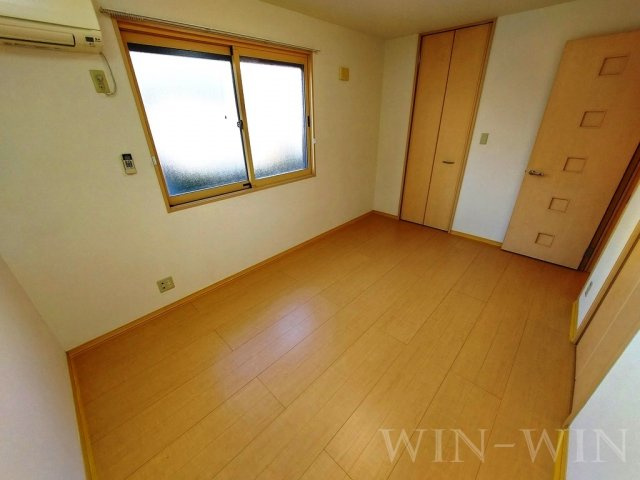 リビングタウン下地 Bの寝室