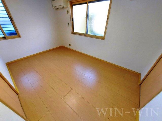 リビングタウン下地 Bの寝室