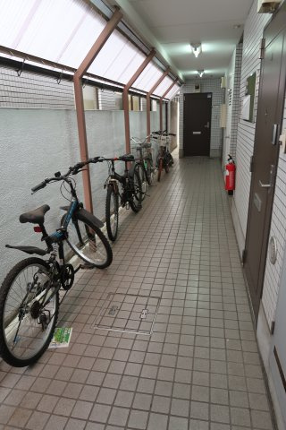 フローリエ細山Ⅰのロビー