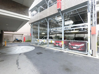 【駐車場】 | ターンテーブル付機械式駐車場です。