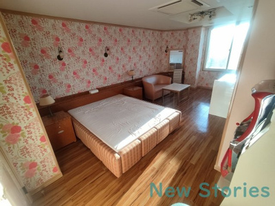 【内装】 | サニースクエアP-1 | 明るい色調の室内です