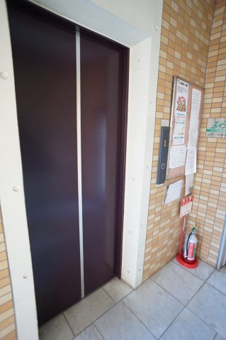 薬園台ガーデンヒルズのエントランス
