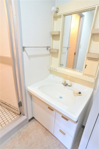 薬園台ガーデンヒルズの独立洗面台|洗面台