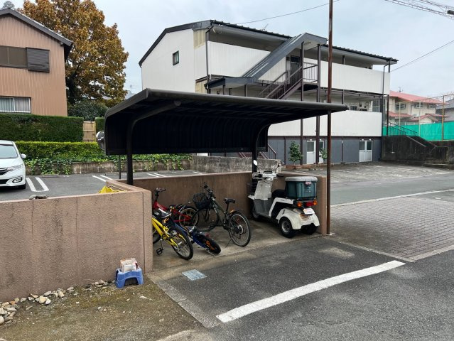 【その他共用部分】 | グランドハイツ百北 | 駐輪場