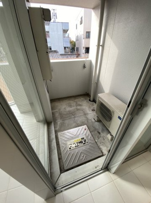 【バルコニー】 | ラークスパ岡町