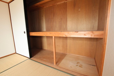 【収納】 | エスペランス６ | たっぷりとした収納スペースです
203号室　2018/9/17撮影