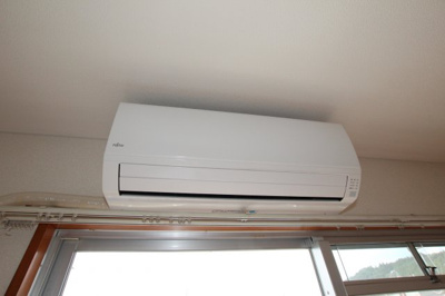 【設備】 | エスペランス６ | エアコン
203号室　2018/9/17撮影
