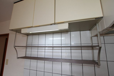 【キッチン】 | エスペランス６ | 吊戸
203号室　2018/9/17撮影