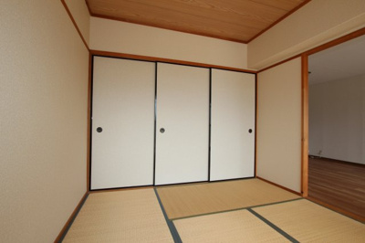 【和室】 | エスペランス６ | 趣のある和室です
203号室　2018/9/17撮影