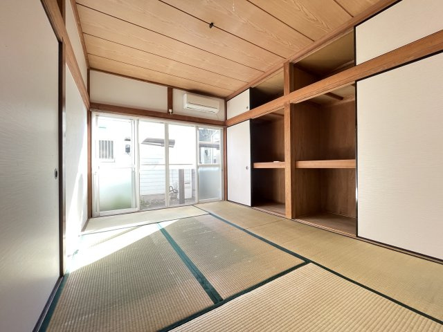 KK末広のエントランス|和室