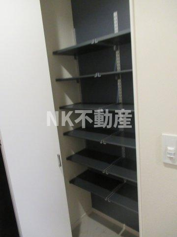 【収納】 | コウサス・イースト（若江岩田賃貸） | シューズボックスです