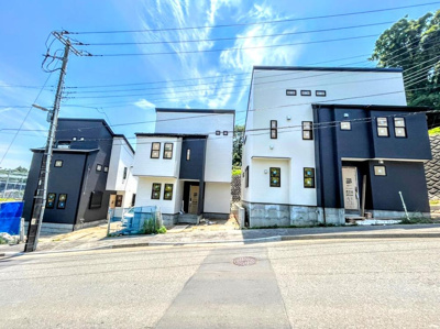 【外観】 | ◆カースペース２台以上可！人気の辻堂が最寄り駅◆４LDK+LOFT／藤沢市大庭 | 分譲地全体