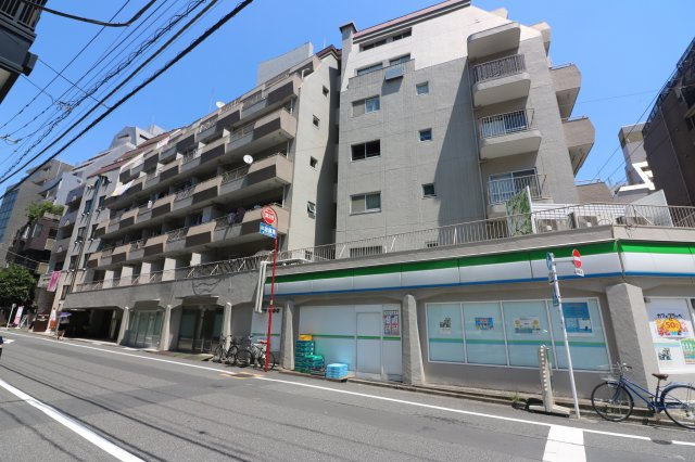 湯島武蔵野マンションの画像