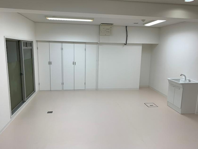 【内装】 | 尼崎アーバンコンフォート2階事務所　オーナーチェンジ物件 | 物件の内装です。収納有り。