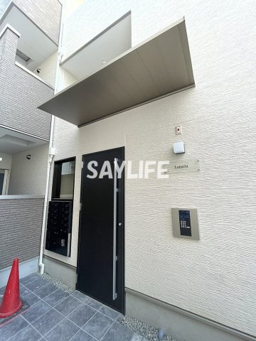 Lunaria（ルナリア）のエントランス