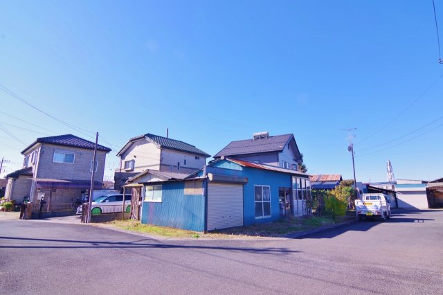 越谷市砂原売地の外観|角地につき陽当り良好♪
敷地面積約53坪でプランの選択が広がります♪