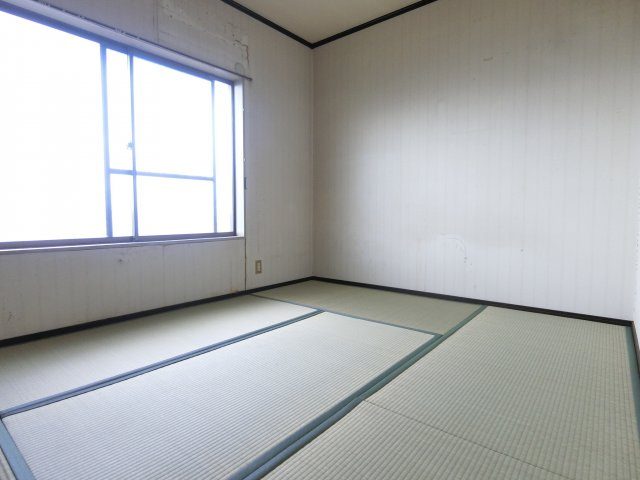 末広町戸建の和室