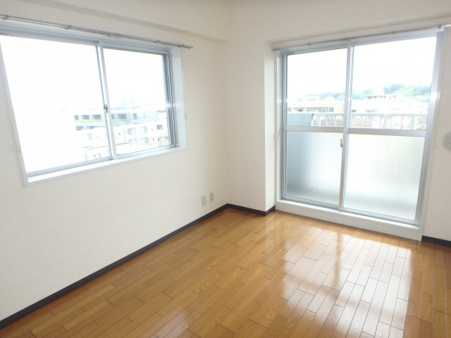 リビン元住吉の寝室