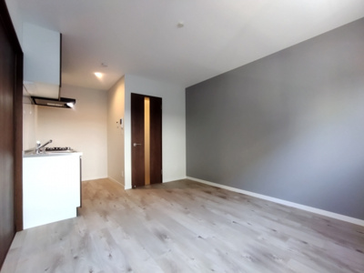 【居間・リビング】 | Brave Baseｔ戸畑 | 同タイプの室内写真です。現況を優先させて頂きます。