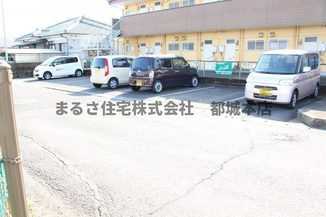 田中コーポの駐車場|駐車場です