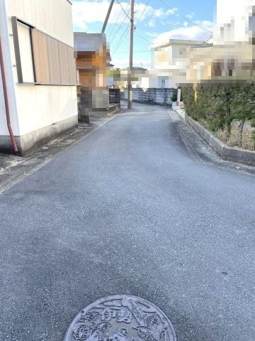 【前面道路含む現地写真】の画像