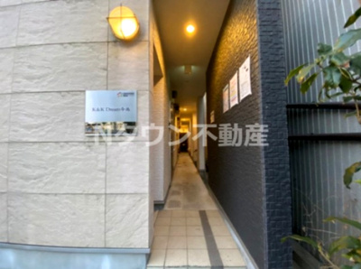 【エントランス】 | K＆K Dream 今池 | 清潔なエントランスです