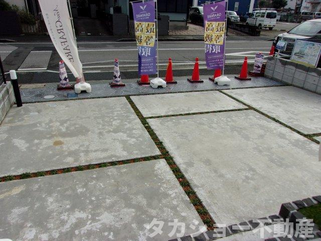 グラファーレ市原市東五所　6号棟の駐車場