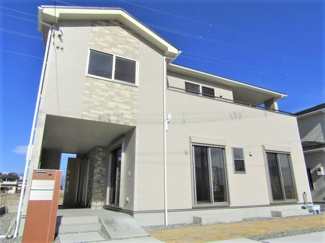 【外観】 | 新築戸建：甲府市中町・全3棟【2号棟】
土地面積：68.43坪　建物面積：38.62坪
