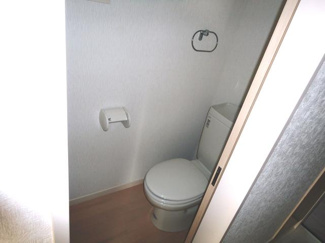 【トイレ】 | 伸和ハイツ | コンパクトで使いやすいトイレです