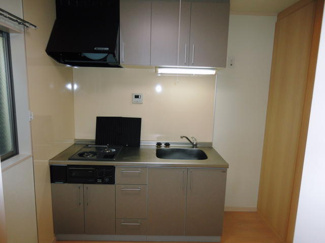 【キッチン】 | 伸和ハイツ | きれいなキッチンです