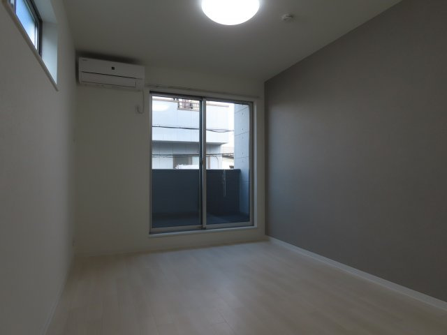 リアコート塚本の居間・リビング