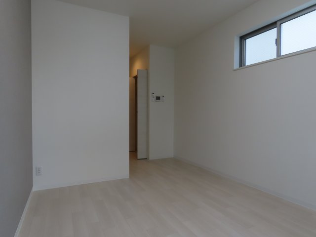 リアコート塚本の寝室