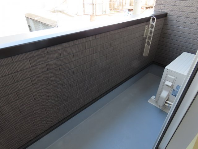 リアコート塚本のバルコニー