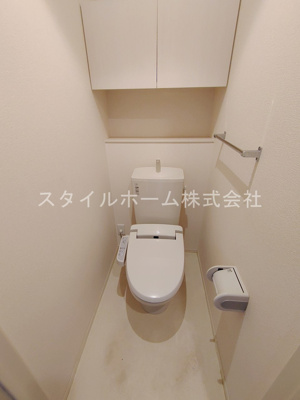 【トイレ】 | Ｂｅｌｌ　Ｓｉｌｋ | 別部屋写真です。