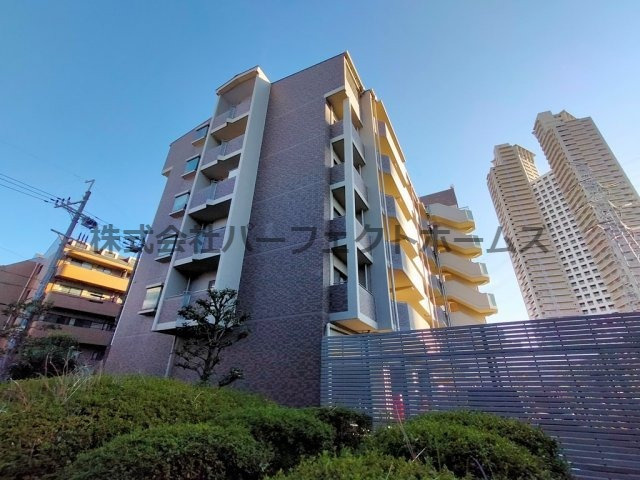 メロディーハイム南楠葉の外観