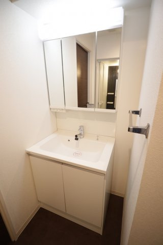 熊本市中央区弥生町の賃貸マンションの洗面所