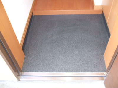 【玄関】 | ノースフィールドユタカ