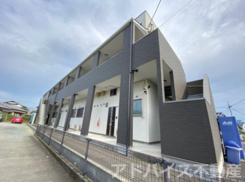 八女郡広川町大字一條のアパート