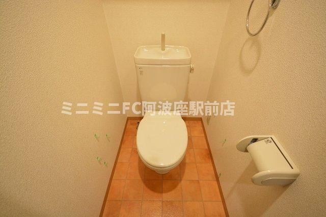 インペリアル靭本町のトイレ