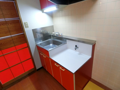 【キッチン】 | クレール小林 | ２口ガスコンロ設置可能なキッチン。