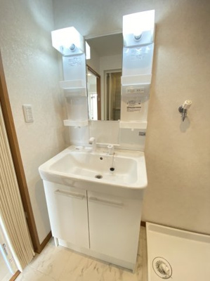 【独立洗面台】 | グリーンロータス1