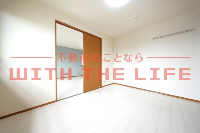 アパルトマントＮＦＢ　A棟【10，000円キャッシュバック対象物件】の洋室|きれいな洋室です