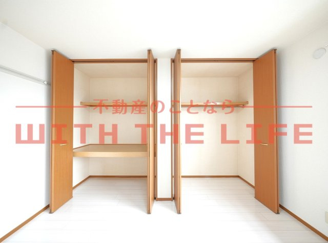 アパルトマントＮＦＢ　A棟【10，000円キャッシュバック対象物件】の収納|たっぷりとした収納スペースです