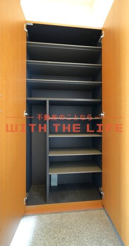 アパルトマントＮＦＢ　A棟【10，000円キャッシュバック対象物件】の収納|便利な収納スペースです