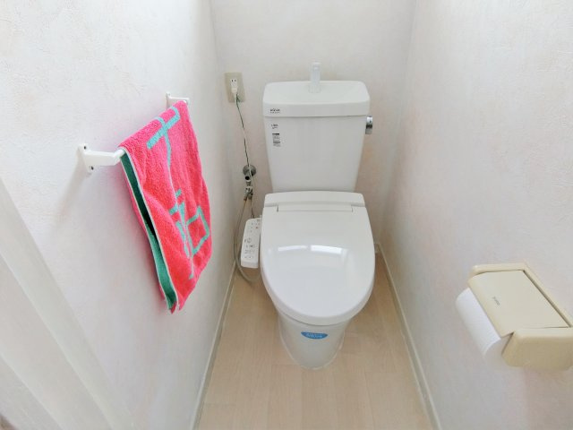 東金市山口貸家のトイレ