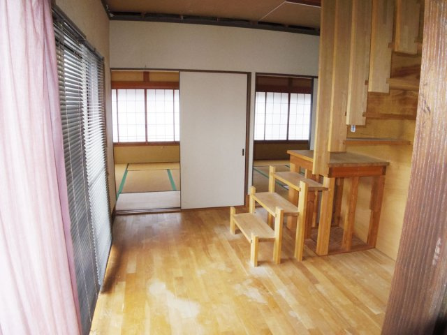 【内装】 | 長泉町東野 中古住宅 EH04392 | 長泉町東野　廊下
