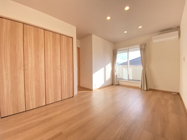 【洋室】 | 南区浜口町