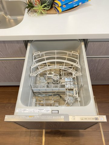 【キッチン】 | 南区浜口町　11号棟 | ☆食器洗乾燥機付き♪☆ビルトインタイプ仕様なのでスペースを有効活用できます♪☆